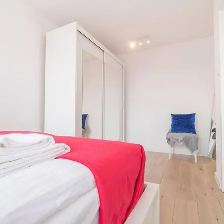 Appartement Legnicka Close To The Center Of By Rent Like *